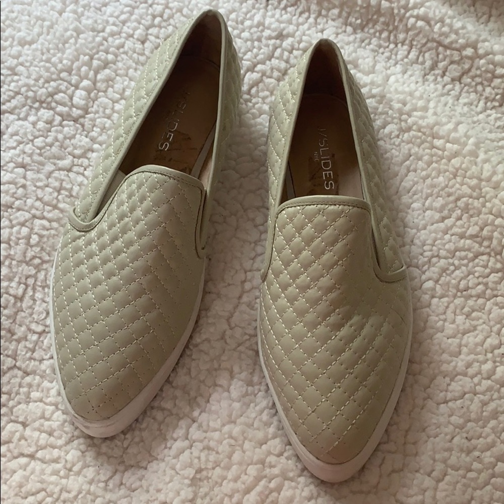 J Slides sneakers